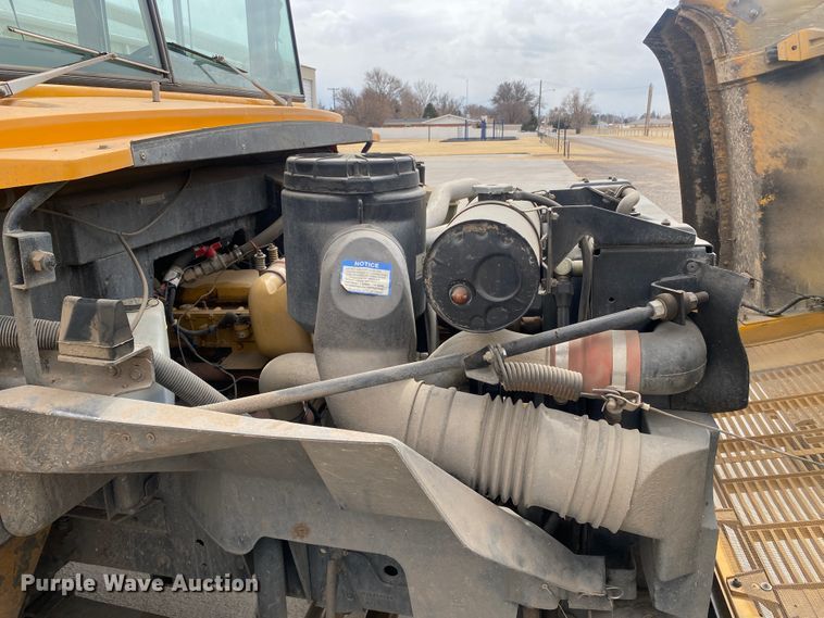 image for item DM8366 1995 Chevrolet Blue Bird  school bus