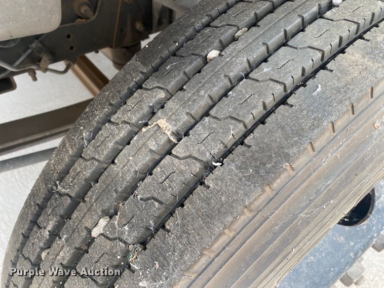 image for item DM8366 1995 Chevrolet Blue Bird  school bus