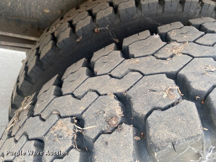 image for item DM8366 1995 Chevrolet Blue Bird  school bus