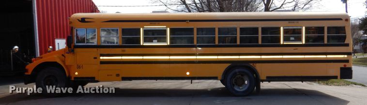 image for item DN7307 2006 Blue Bird Vision  school bus