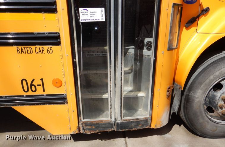 image for item DN7307 2006 Blue Bird Vision  school bus