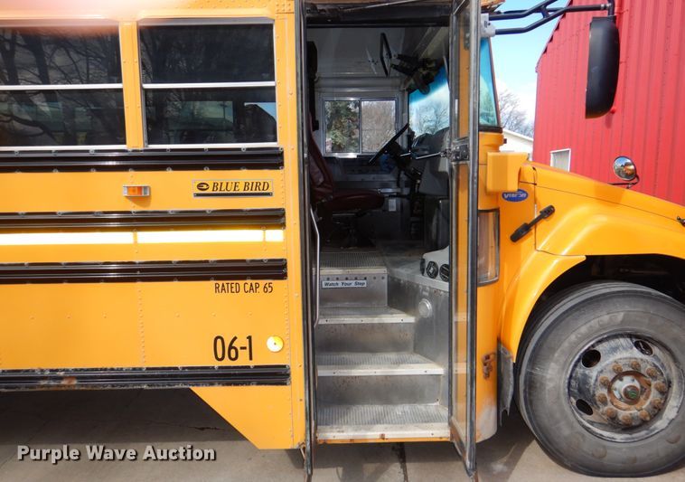 image for item DN7307 2006 Blue Bird Vision  school bus