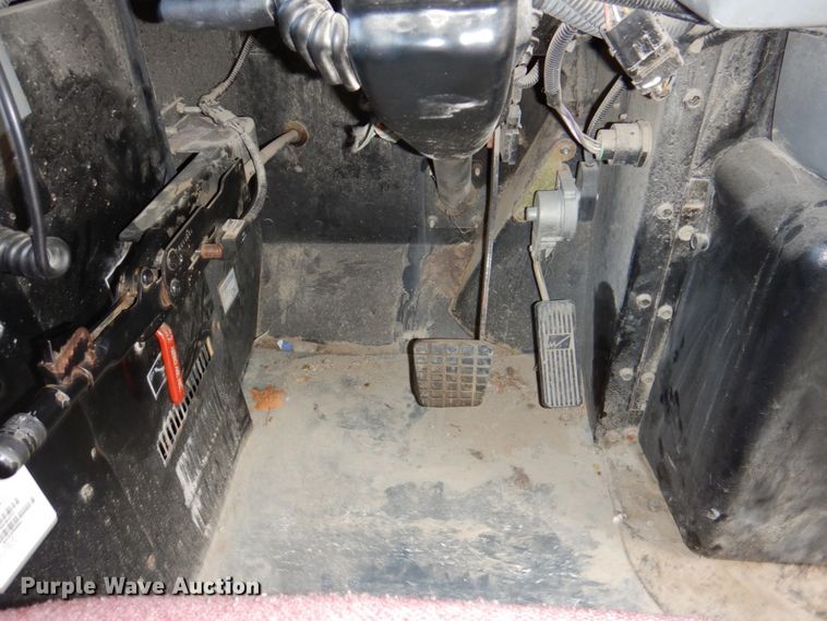 image for item DN7307 2006 Blue Bird Vision  school bus