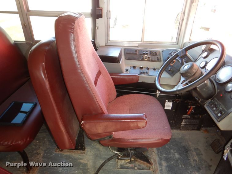 image for item DN7307 2006 Blue Bird Vision  school bus