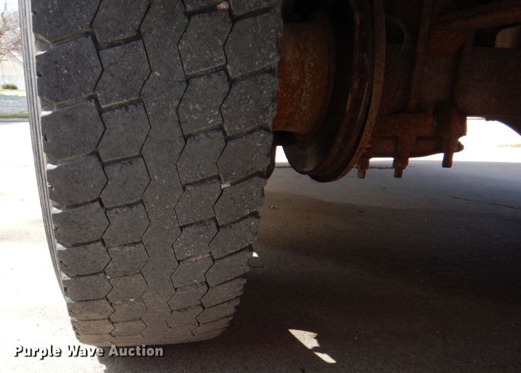 image for item DN7307 2006 Blue Bird Vision  school bus