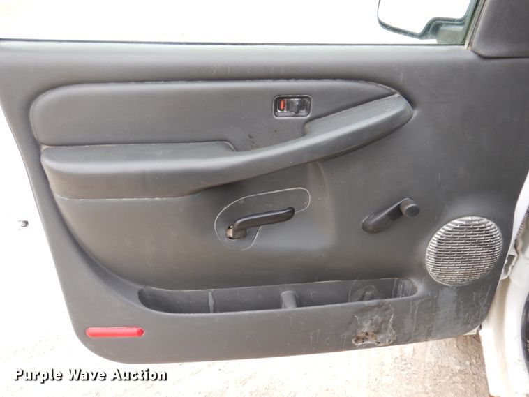 image for item DP5425 2005 Chevrolet Silverado 1500  pickup truck