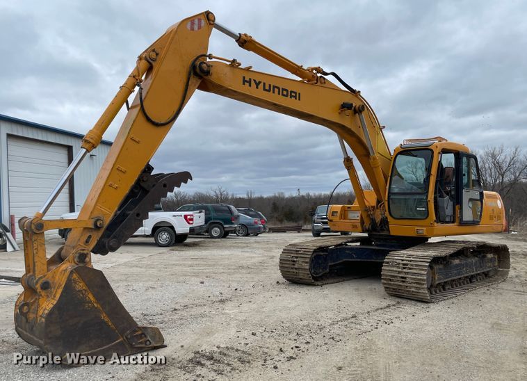 image for item FV9467 1998 Hyundai Robex 210LC-3  excavator