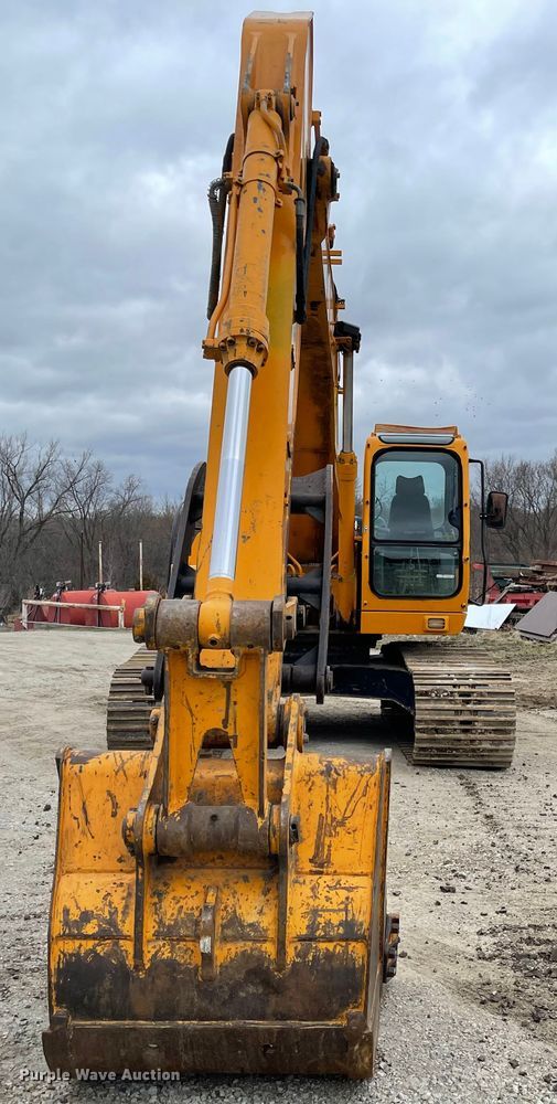 image for item FV9467 1998 Hyundai Robex 210LC-3  excavator