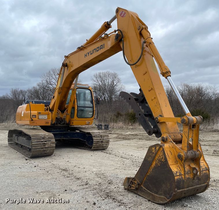 image for item FV9467 1998 Hyundai Robex 210LC-3  excavator