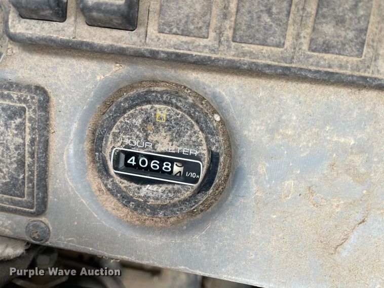 image for item FV9467 1998 Hyundai Robex 210LC-3  excavator