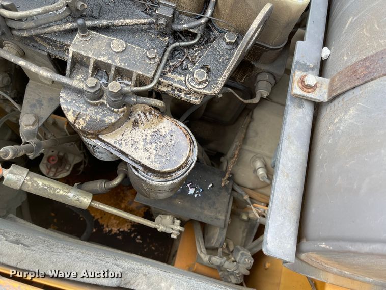 image for item FV9467 1998 Hyundai Robex 210LC-3  excavator