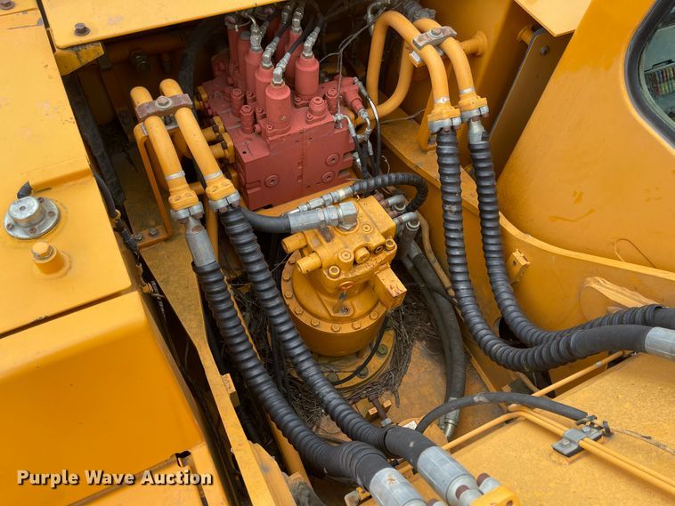 image for item FV9467 1998 Hyundai Robex 210LC-3  excavator