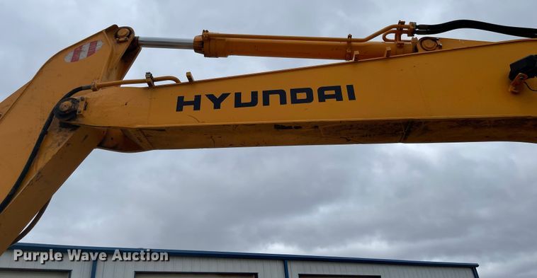 image for item FV9467 1998 Hyundai Robex 210LC-3  excavator