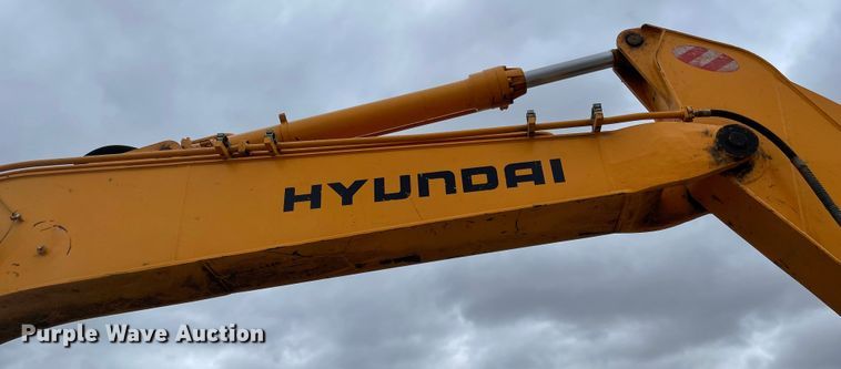 image for item FV9467 1998 Hyundai Robex 210LC-3  excavator