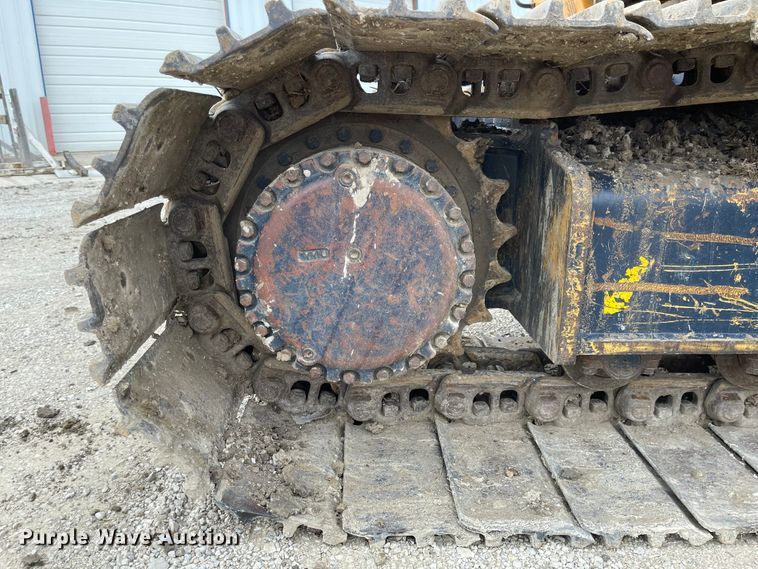 image for item FV9467 1998 Hyundai Robex 210LC-3  excavator