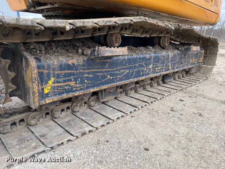 image for item FV9467 1998 Hyundai Robex 210LC-3  excavator