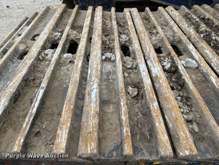 image for item FV9467 1998 Hyundai Robex 210LC-3  excavator