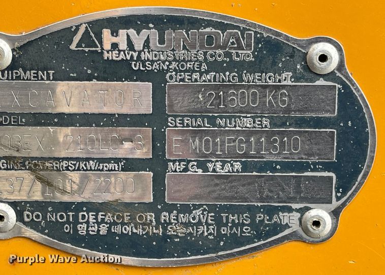 image for item FV9467 1998 Hyundai Robex 210LC-3  excavator