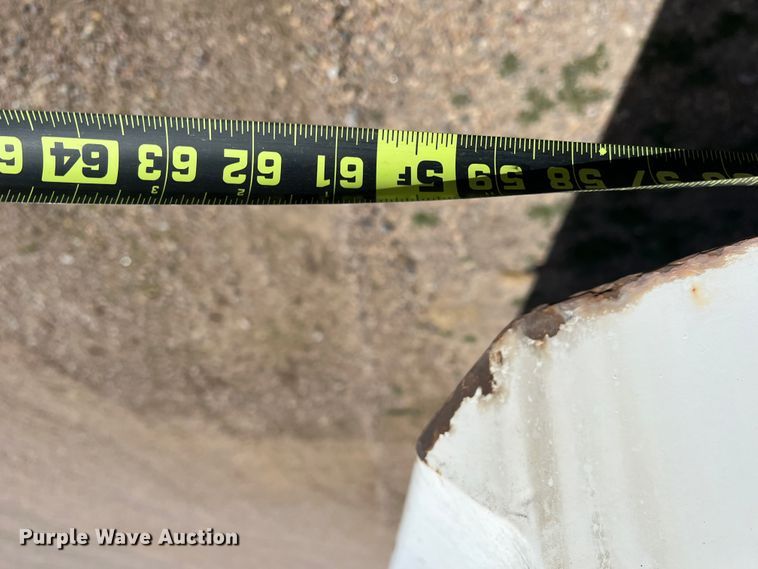 image for item IG9373 1985 Dorsey  dry van trailer