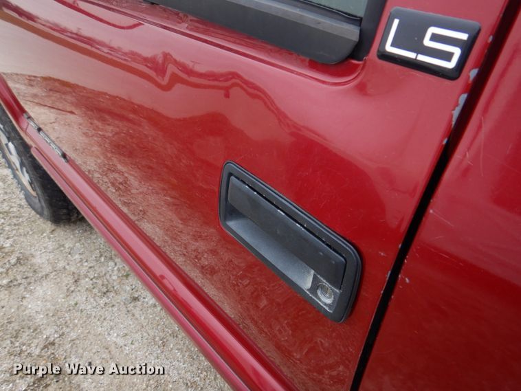 image for item IM9711 2002 Chevrolet Blazer LS  SUV