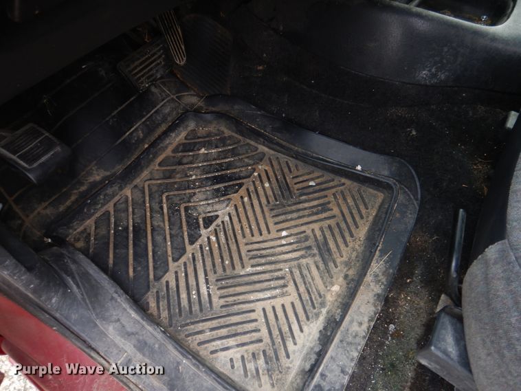 image for item IM9711 2002 Chevrolet Blazer LS  SUV