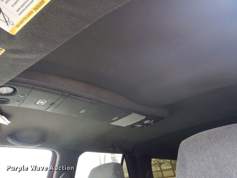 image for item IM9711 2002 Chevrolet Blazer LS  SUV