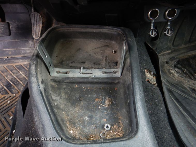 image for item IM9711 2002 Chevrolet Blazer LS  SUV