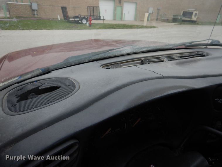 image for item IM9711 2002 Chevrolet Blazer LS  SUV