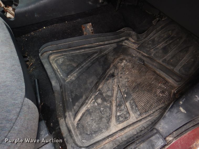 image for item IM9711 2002 Chevrolet Blazer LS  SUV