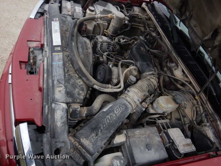 image for item IM9711 2002 Chevrolet Blazer LS  SUV