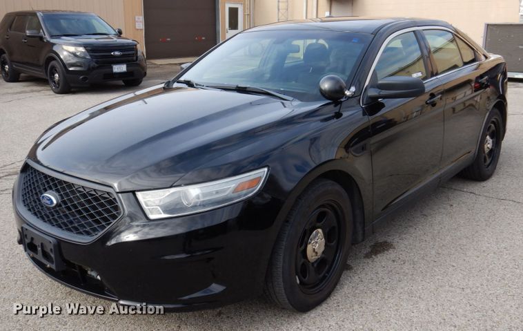 image for item IM9877 2013 Ford Taurus Police Interceptor