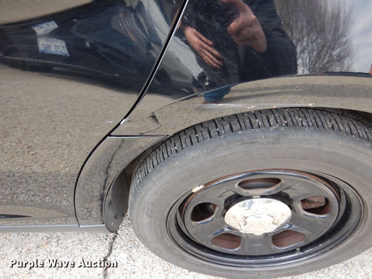 image for item IM9877 2013 Ford Taurus Police Interceptor