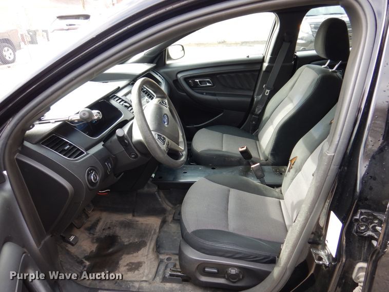 image for item IM9877 2013 Ford Taurus Police Interceptor