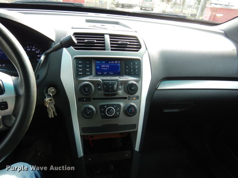 image for item IM9878 2013 Ford Explorer Police Interceptor  SUV