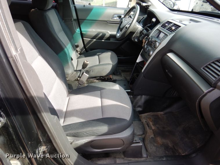 image for item IM9878 2013 Ford Explorer Police Interceptor  SUV