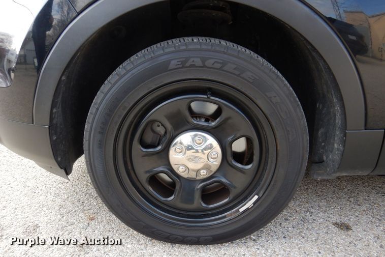 image for item IM9878 2013 Ford Explorer Police Interceptor  SUV