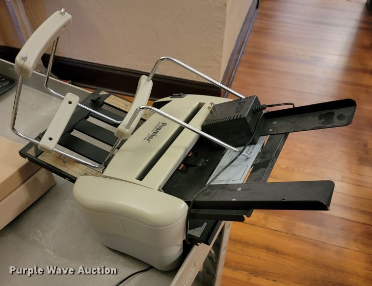 image for item JE9920 Office supplies and equipment