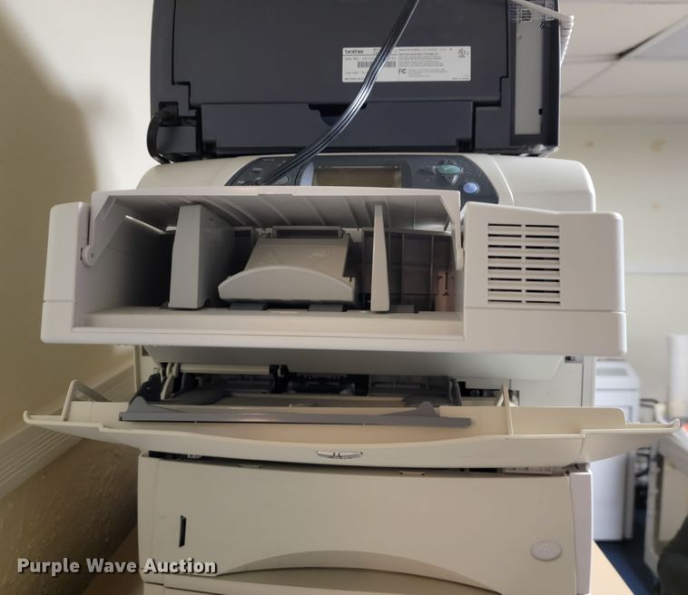 image for item JE9920 Office supplies and equipment