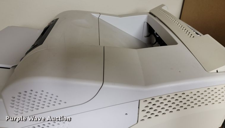 image for item JE9920 Office supplies and equipment