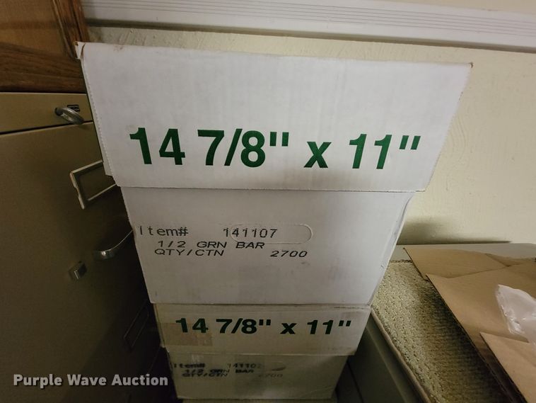 image for item JE9920 Office supplies and equipment