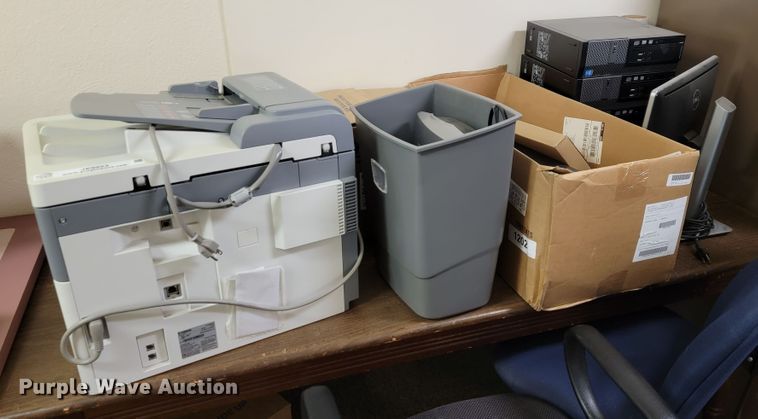 image for item JE9923 Office supplies and equipment