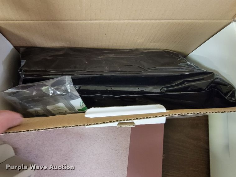 image for item JE9923 Office supplies and equipment