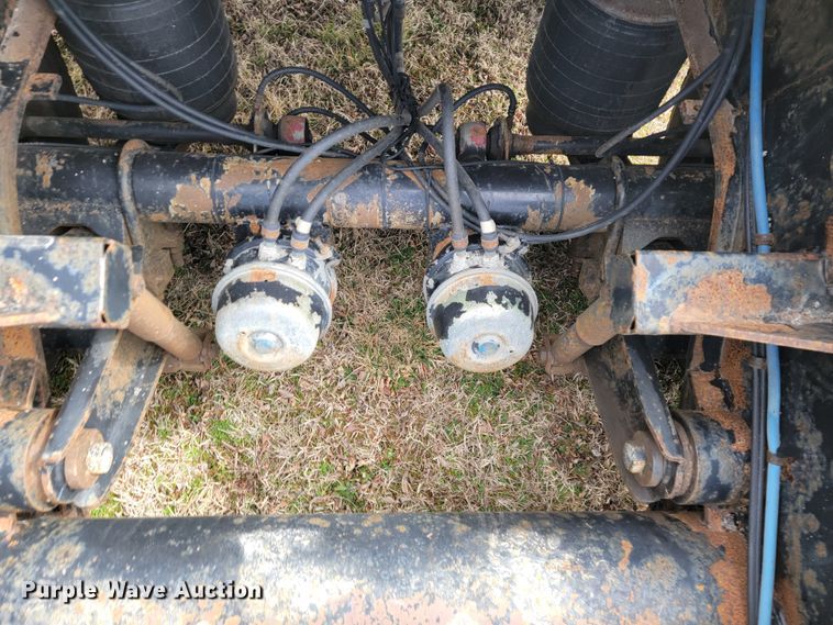 image for item JE9975 2008 Landoll Hauloll  lowboy equipment trailer