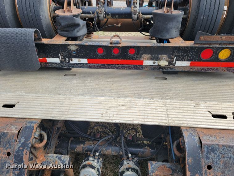 image for item JE9975 2008 Landoll Hauloll  lowboy equipment trailer