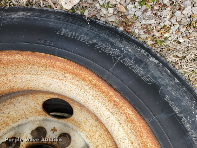 image for item JE9975 2008 Landoll Hauloll  lowboy equipment trailer