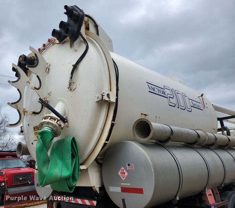 image for item JG9196 1994 International 2554  sewer jetter truck