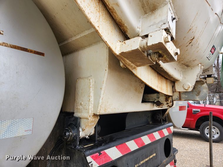 image for item JG9196 1994 International 2554  sewer jetter truck