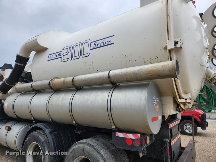 image for item JG9196 1994 International 2554  sewer jetter truck