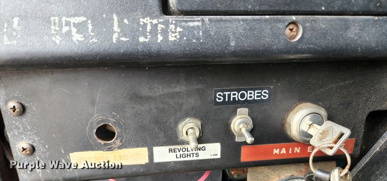 image for item JG9196 1994 International 2554  sewer jetter truck