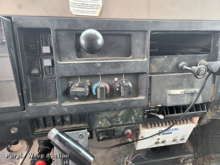 image for item JG9196 1994 International 2554  sewer jetter truck